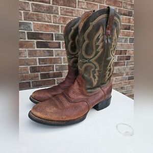 Men's Ariat 13D Brown and Green Western Boots